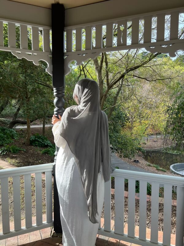 Wisteria - Image 3